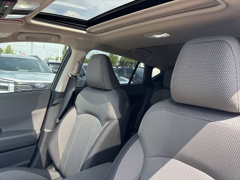 Used 2024 Subaru Crosstrek 2.0i Premium AWD/4WD image 5
