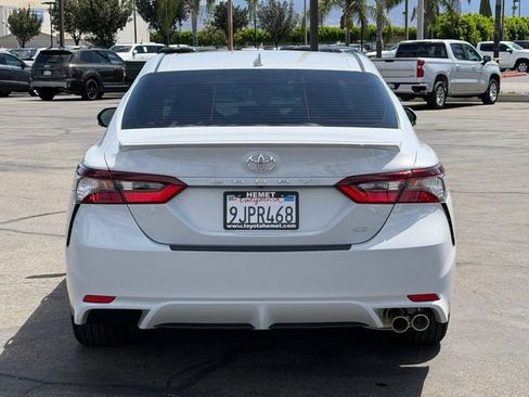 Used 2024 Toyota Camry SE FWD image 8