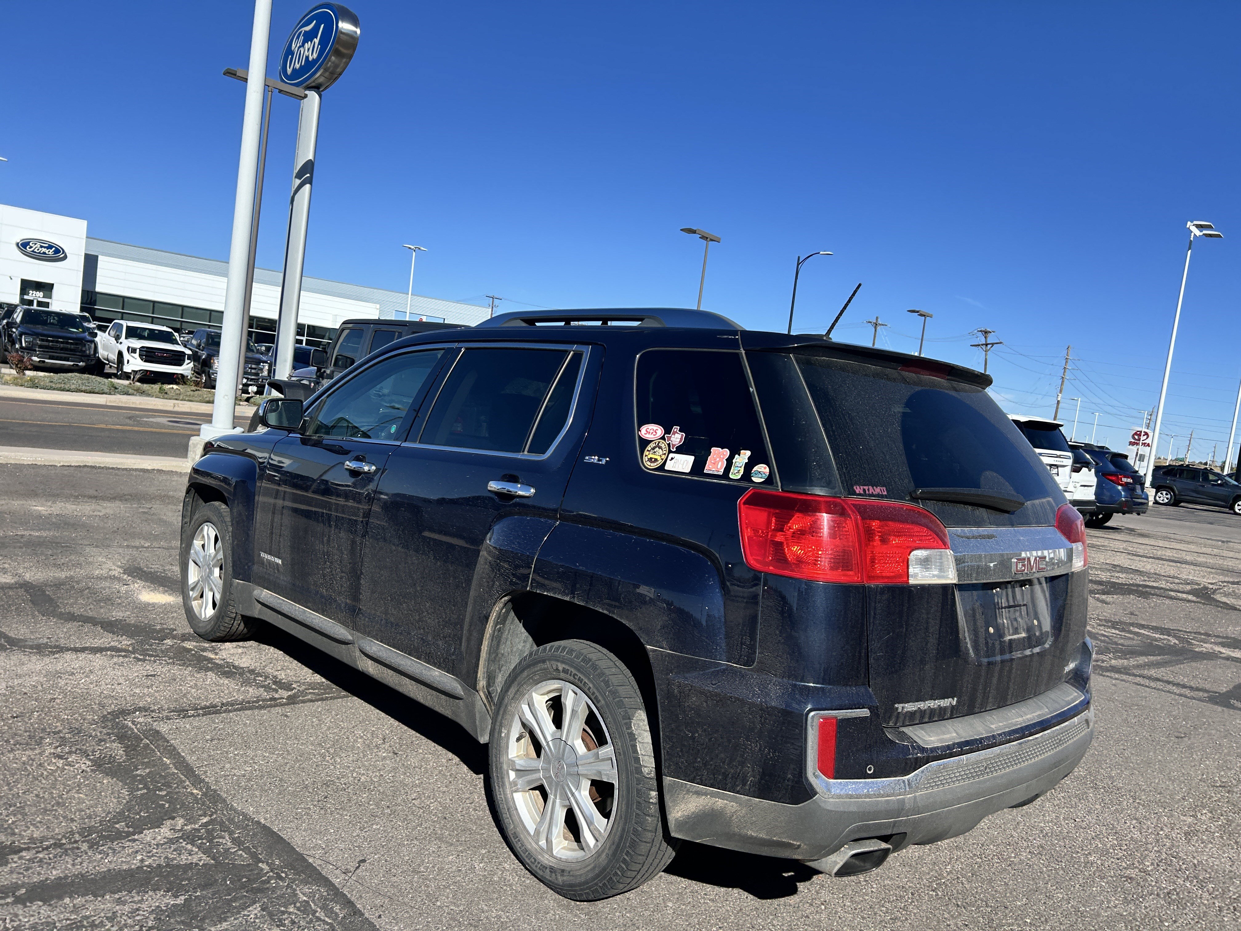 Used 2016 GMC Terrain SLT w/ Open Road Package AWD/4WD image 3