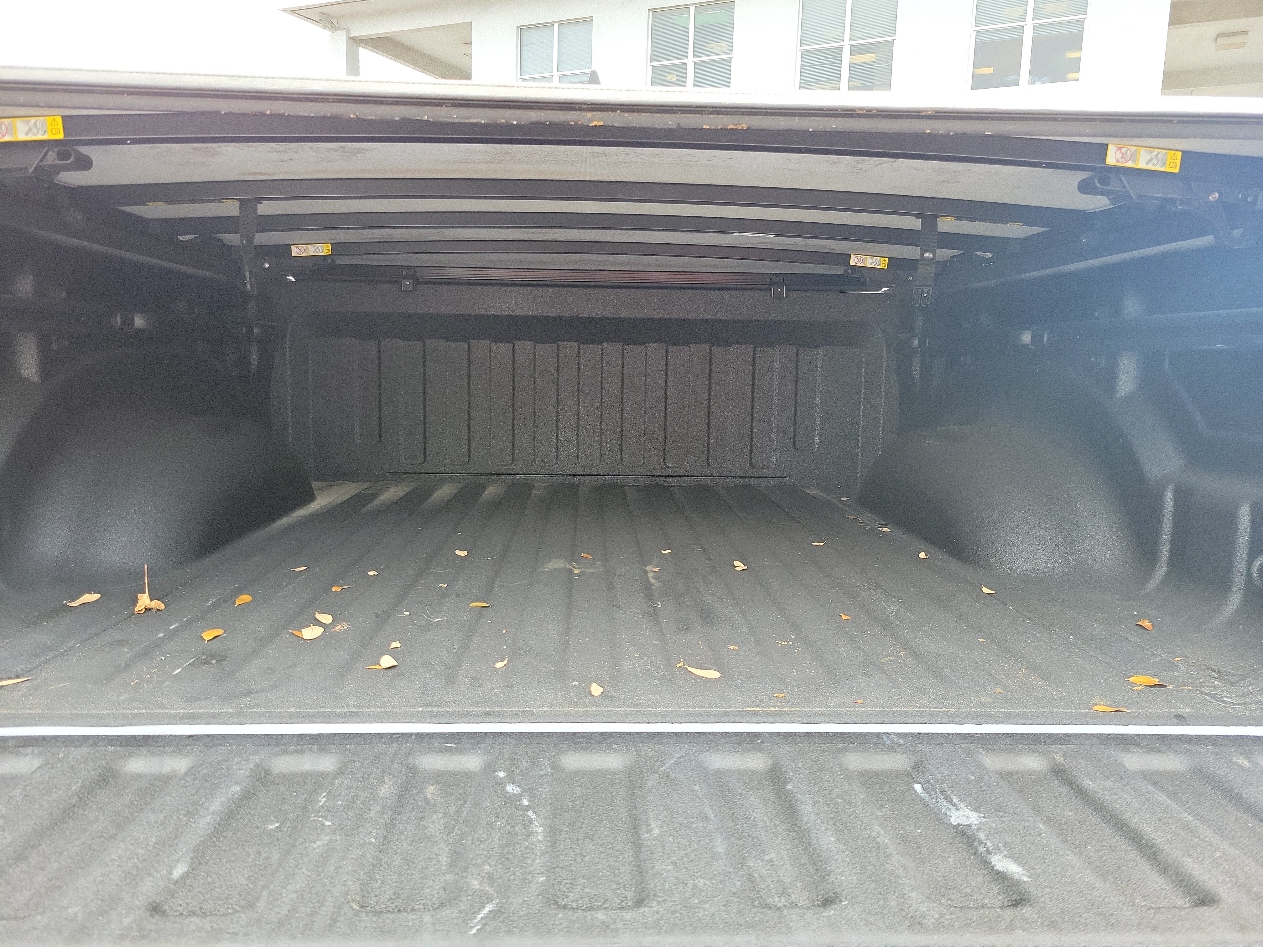 Used 2025 RAM 1500 Big Horn AWD/4WD image 7
