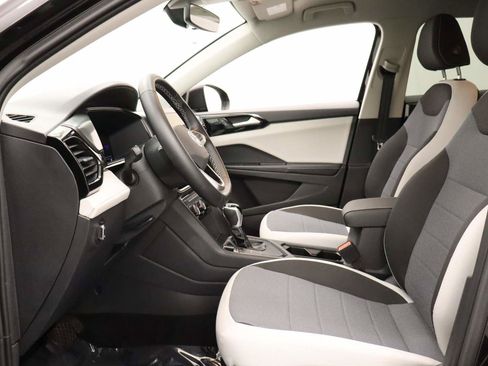 Certified 2025 Volkswagen Taos S image 16