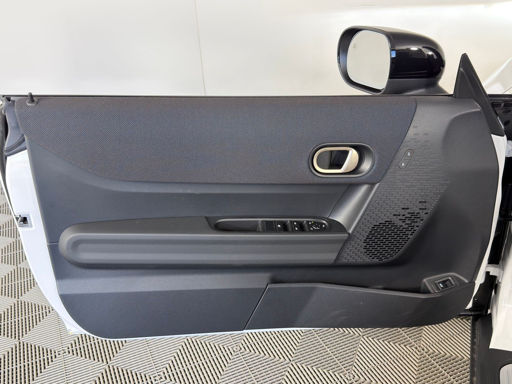 Used 2026 MINI Cooper Convertible FWD image 17