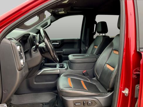 Used 2021 GMC Sierra 1500 AT4 w/ AT4 Premium Package AWD/4WD image 8