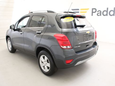 Used 2018 Chevrolet Trax LT w/ LT Convenience Package AWD/4WD image 6