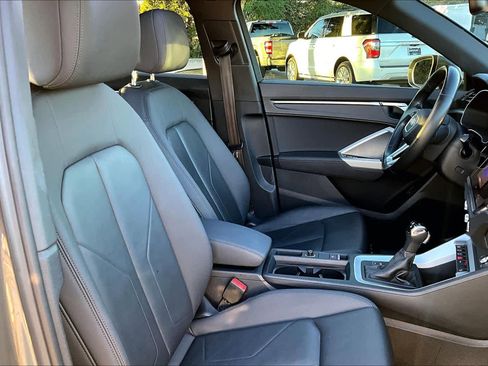 Used 2020 Audi Q3 2.0T Premium w/ Convenience Package image 8