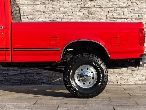 Used 1997 Ford F250 4x4 Regular Cab Heavy Duty image 10