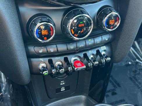 Used 2023 MINI Cooper S image 27