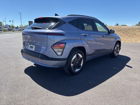 Certified 2024 Hyundai Kona SEL FWD image 6