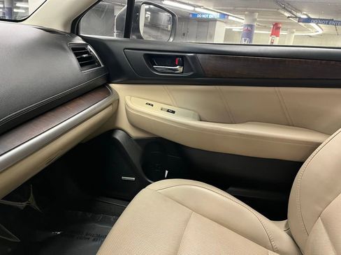 Used 2019 Subaru Outback 3.6R Limited image 29