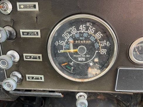 Used 1986 Jeep CJ 7 image 12