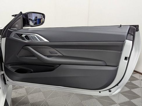 Used 2025 BMW M4 xDrive Competition w/ Executive Package image 32