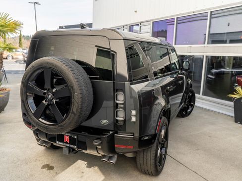 Used 2023 Land Rover Defender 110 Carpathian Edition AWD/4WD image 5