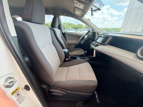 Used 2013 Toyota RAV4 LE FWD image 29