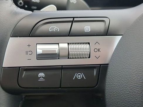 Certified 2025 Hyundai Tucson SEL image 25