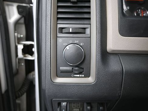 Used 2011 RAM 3500 ST w/ Trailer Brake Control Group AWD/4WD image 29