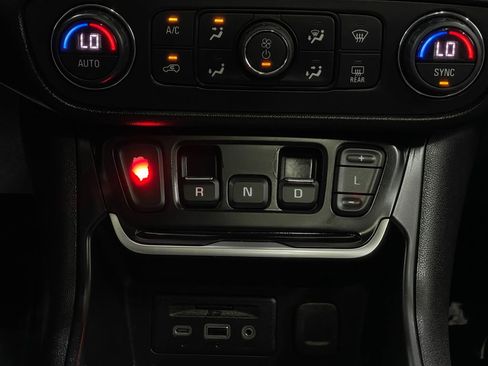 Used 2019 GMC Terrain Denali w/ Driver Alert Package II image 30