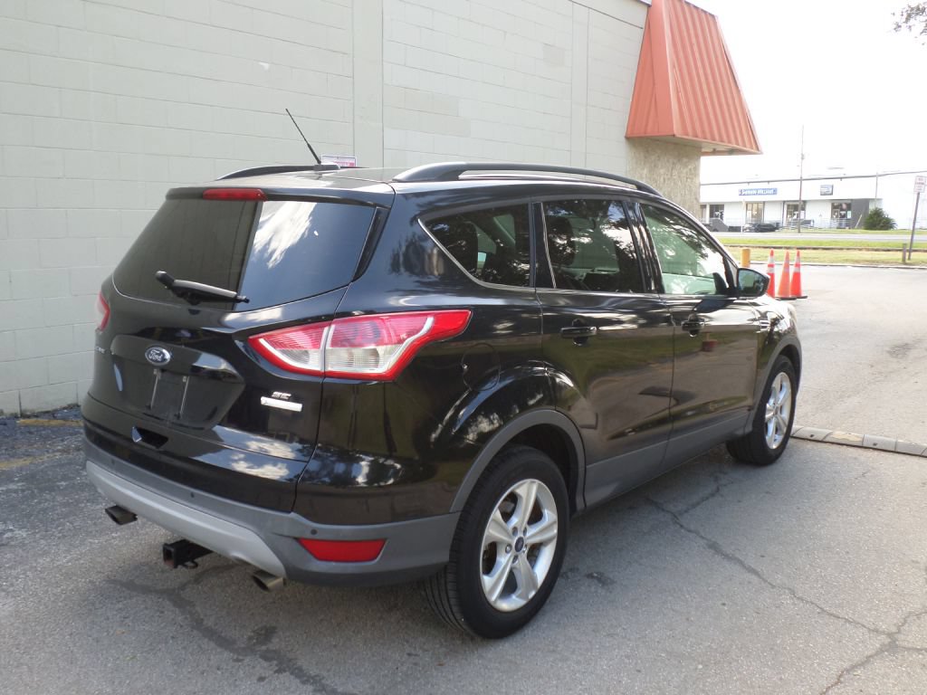 Used 2016 Ford Escape SE w/ SE Leather Comfort Package FWD image 8