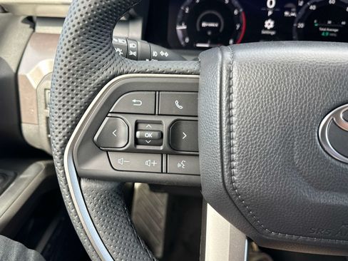 New 2026 Toyota Tacoma TRD Off-Road AWD/4WD image 21