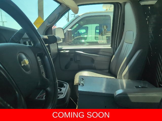 Used 2013 Chevrolet Express 2500 RWD image 4
