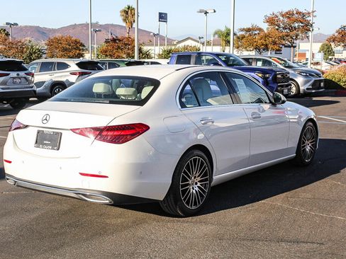 Used 2025 Mercedes-Benz C 300 4MATIC Sedan image 27