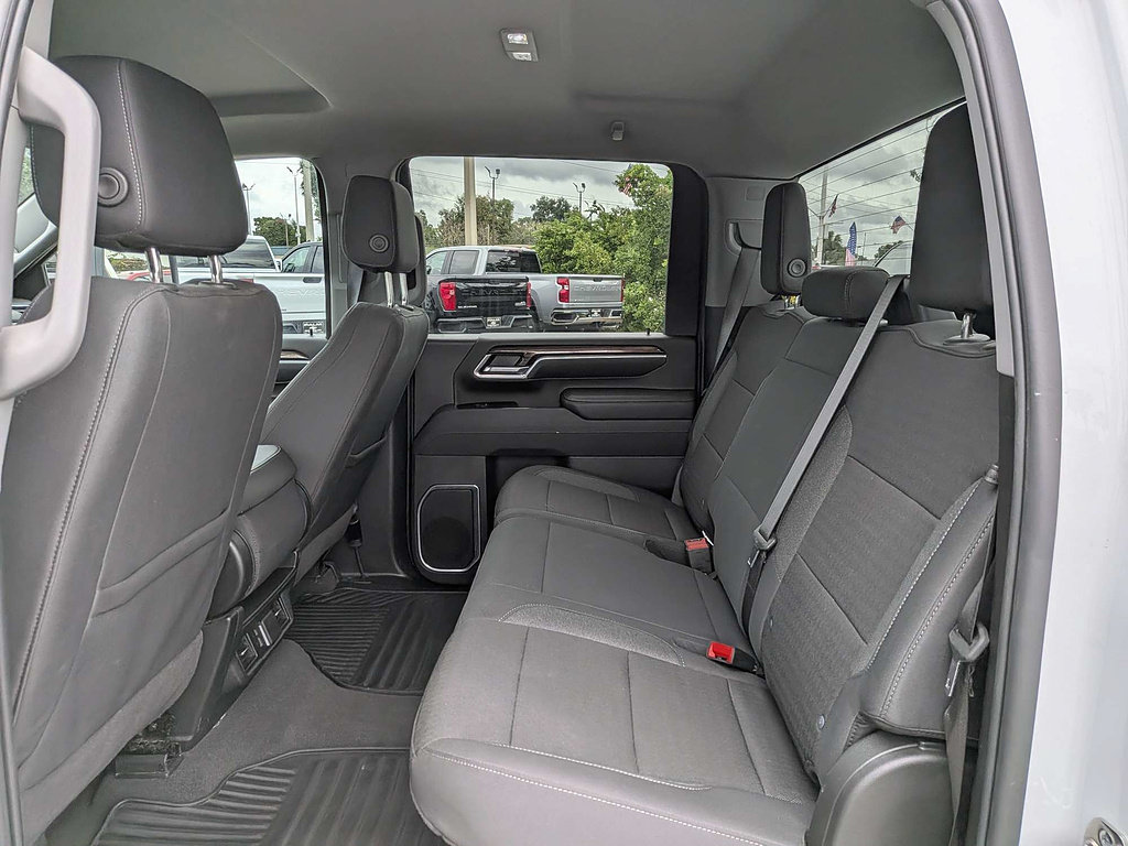 Certified 2025 Chevrolet Silverado 2500 LT w/ Convenience Package AWD/4WD image 13