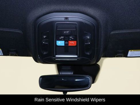 Used 2022 Jeep Grand Cherokee Altitude image 25