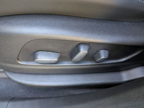 Used 2021 Cadillac XT6 Sport image 20