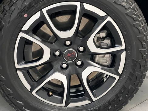Used 2025 Jeep Compass Trailhawk AWD/4WD image 64