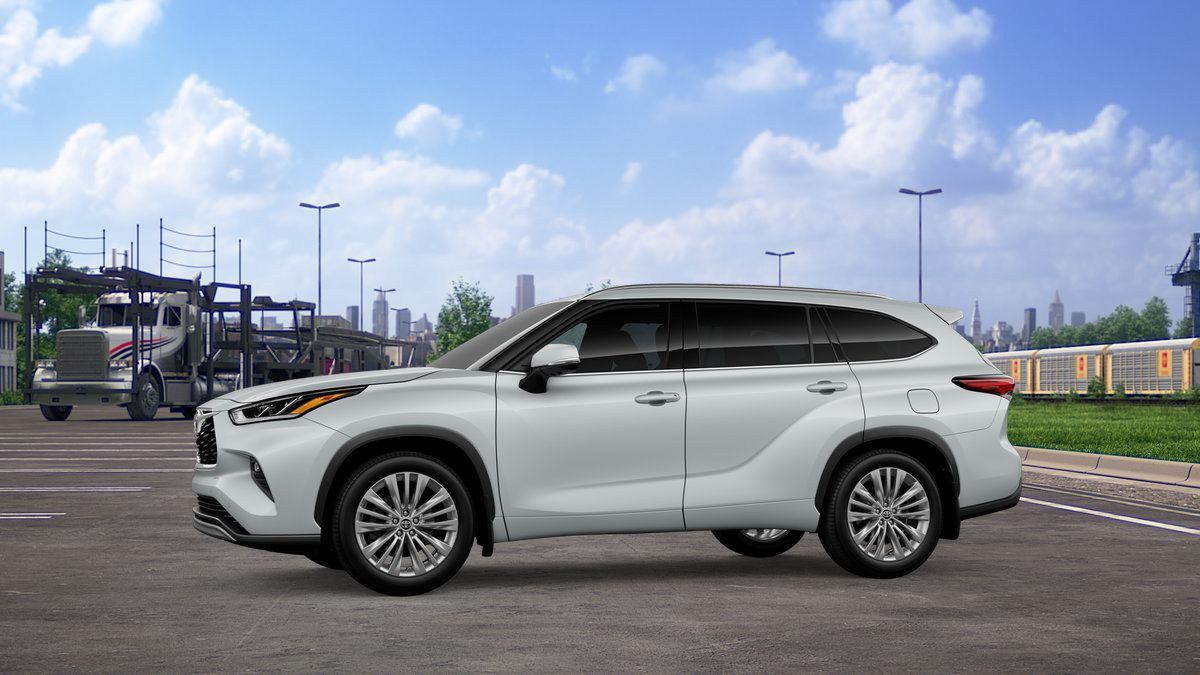 New 2026 Toyota Highlander Platinum AWD/4WD image 5