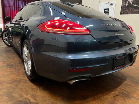 Used 2014 Porsche Panamera 4 image 37