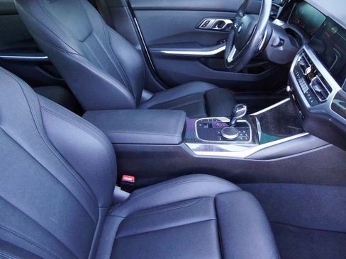 Used 2020 BMW 330i Sedan w/ Convenience Package image 12