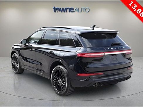 Used 2024 Lincoln Corsair Reserve w/ Equipment Group 201A image 3