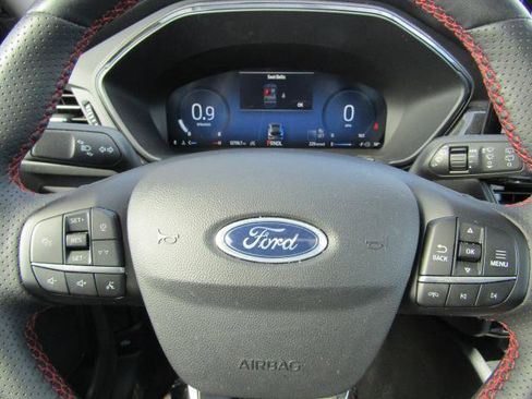 Used 2023 Ford Escape ST-Line Select image 21