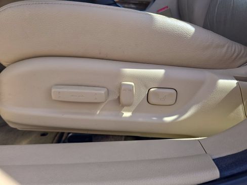 Used 2010 Honda Accord EX-L image 16