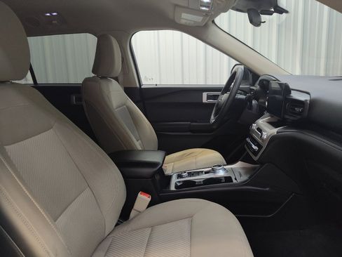 Used 2023 Ford Explorer 4WD image 21