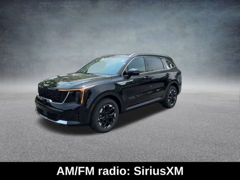 Used 2025 Kia Sorento S w/ Panoramic Sunroof Package image 10