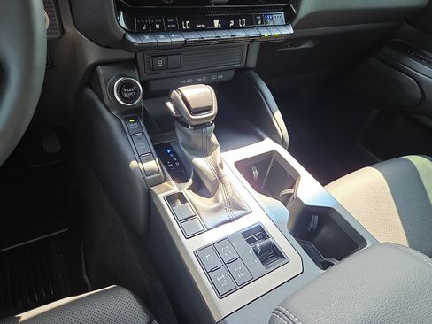 Used 2025 Toyota Land Cruiser AWD/4WD image 25