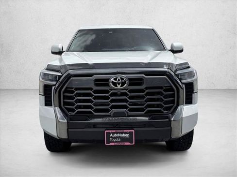 Used 2025 Toyota Tundra Platinum w/ TRD Off-Road Package AWD/4WD image 2