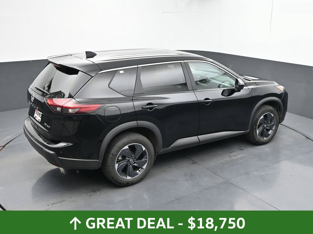 Used 2024 Nissan Rogue SV AWD/4WD image 38