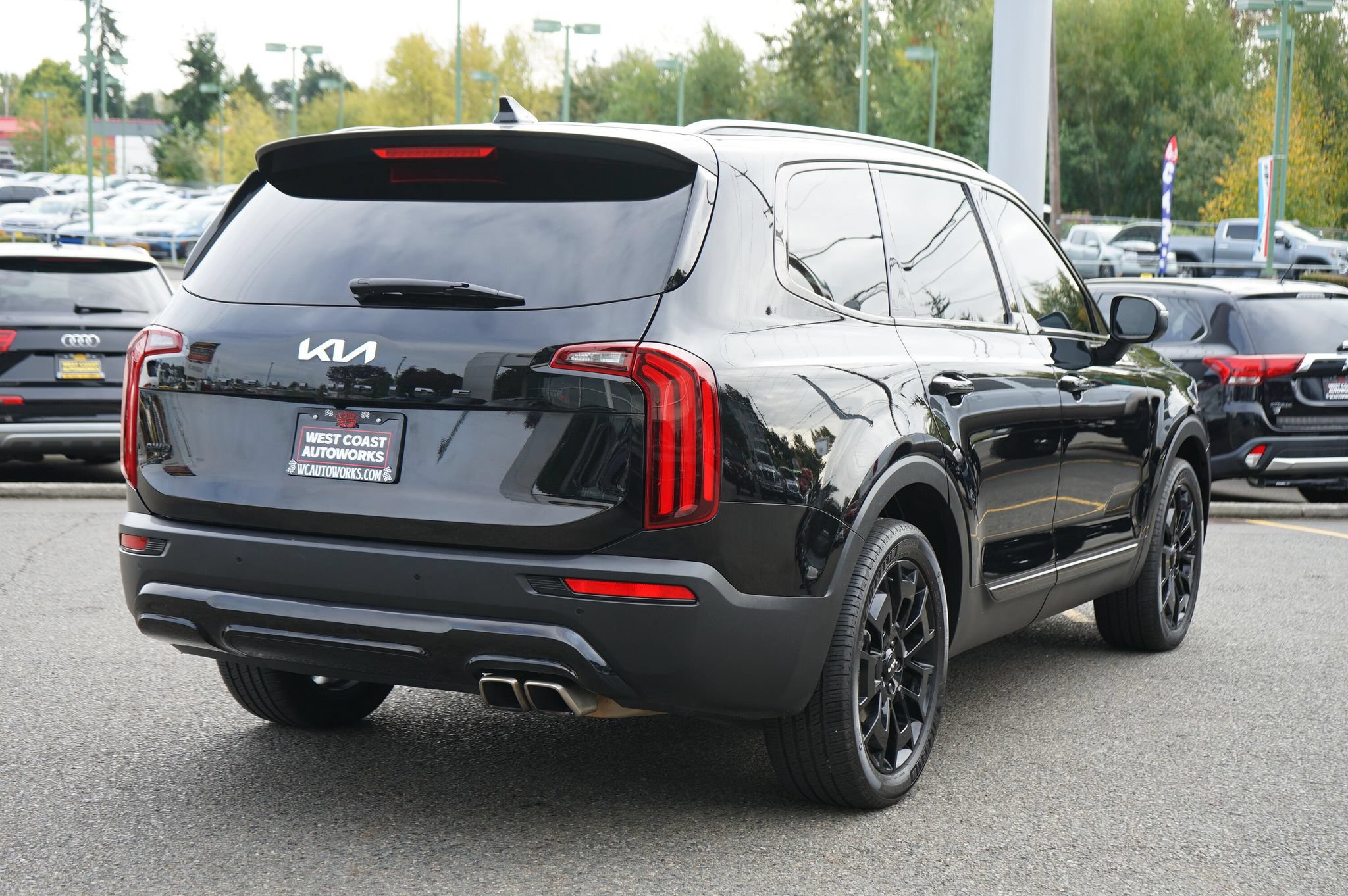 Used 2022 Kia Telluride EX w/ EX Premium Package AWD/4WD image 5