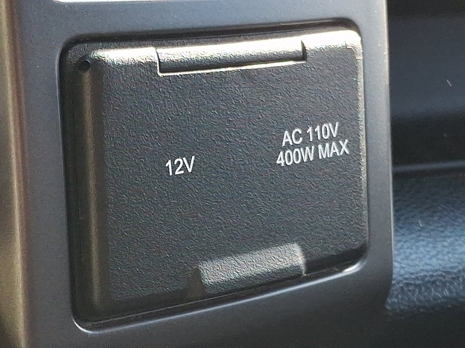 Used 2018 Ford F150 XLT w/ Equipment Group 302A Luxury AWD/4WD image 27
