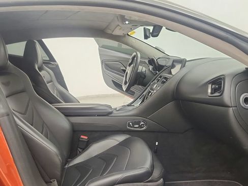 Used 2020 Aston Martin DBS Superleggera RWD image 37
