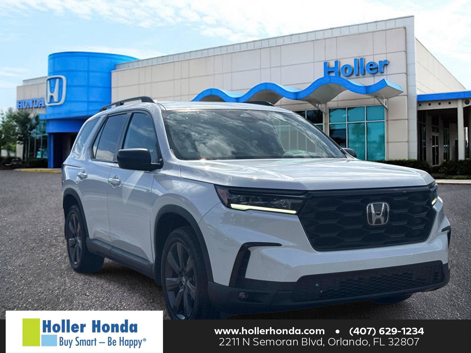 Certified 2025 Honda Pilot Sport image 1