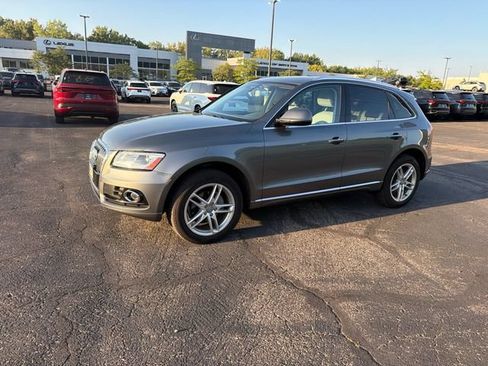 Used 2015 Audi Q5 2.0T Premium Plus w/ Technology Package AWD/4WD image 3