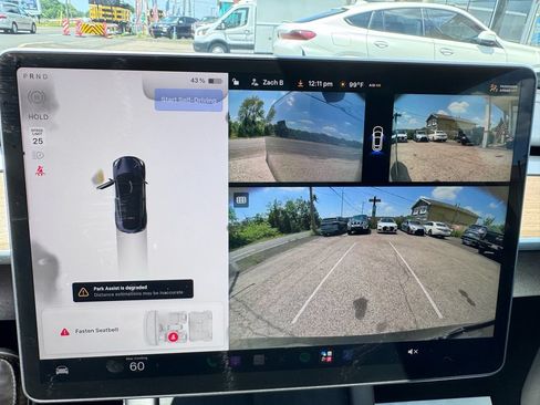 Used 2023 Tesla Model Y Long Range AWD/4WD image 20