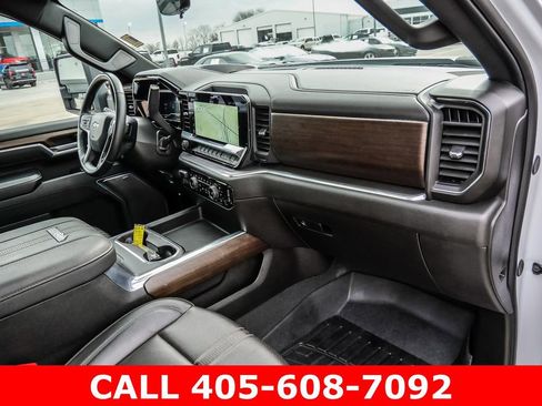 Certified 2025 Chevrolet Silverado 2500 High Country w/ High Country Premium Package AWD/4WD image 18