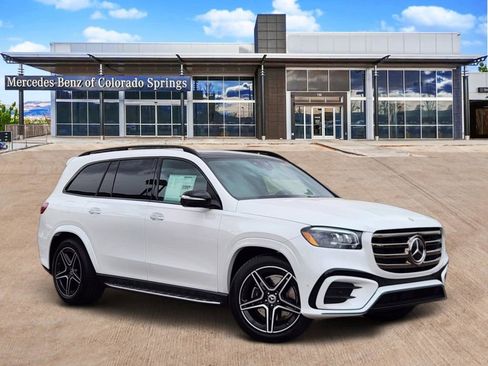 New 2026 Mercedes-Benz GLS 450 4MATIC image 1