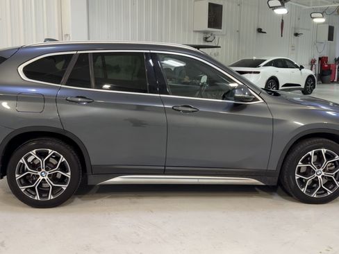Used 2021 BMW X1 sDrive28i image 2