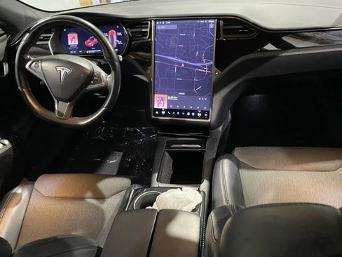 Used 2018 Tesla Model S AWD image 5