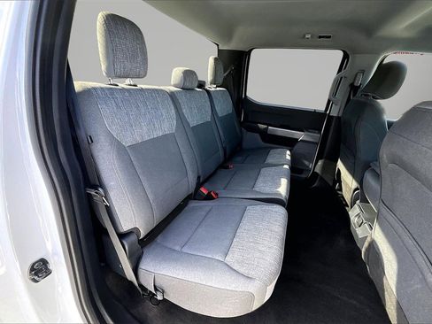 Used 2022 Ford F150 XLT w/ Trailer Tow Package image 25